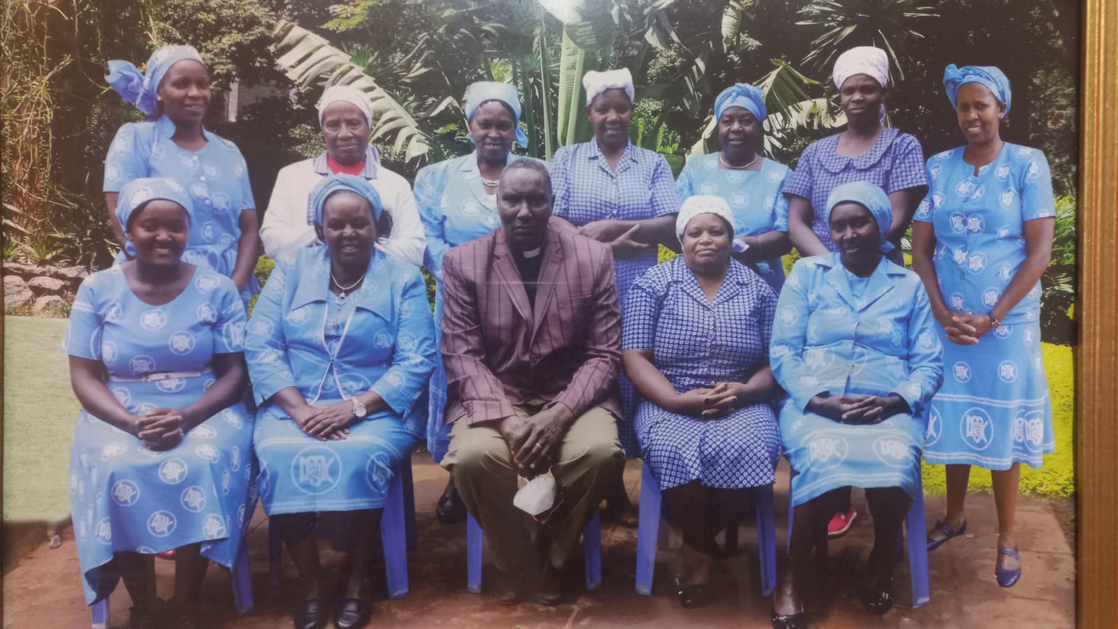 ROOTED IN FAITH FLOURISHING IN SERVICE THE MOTHERS UNION STORY
